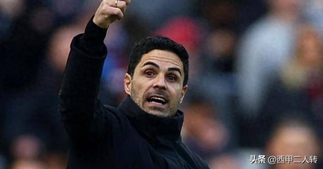 包含阿森纳更衣室发声备战足总杯曼联门线救险备战德甲，网友：清晨本菲卡调整名单以备国王杯的词条