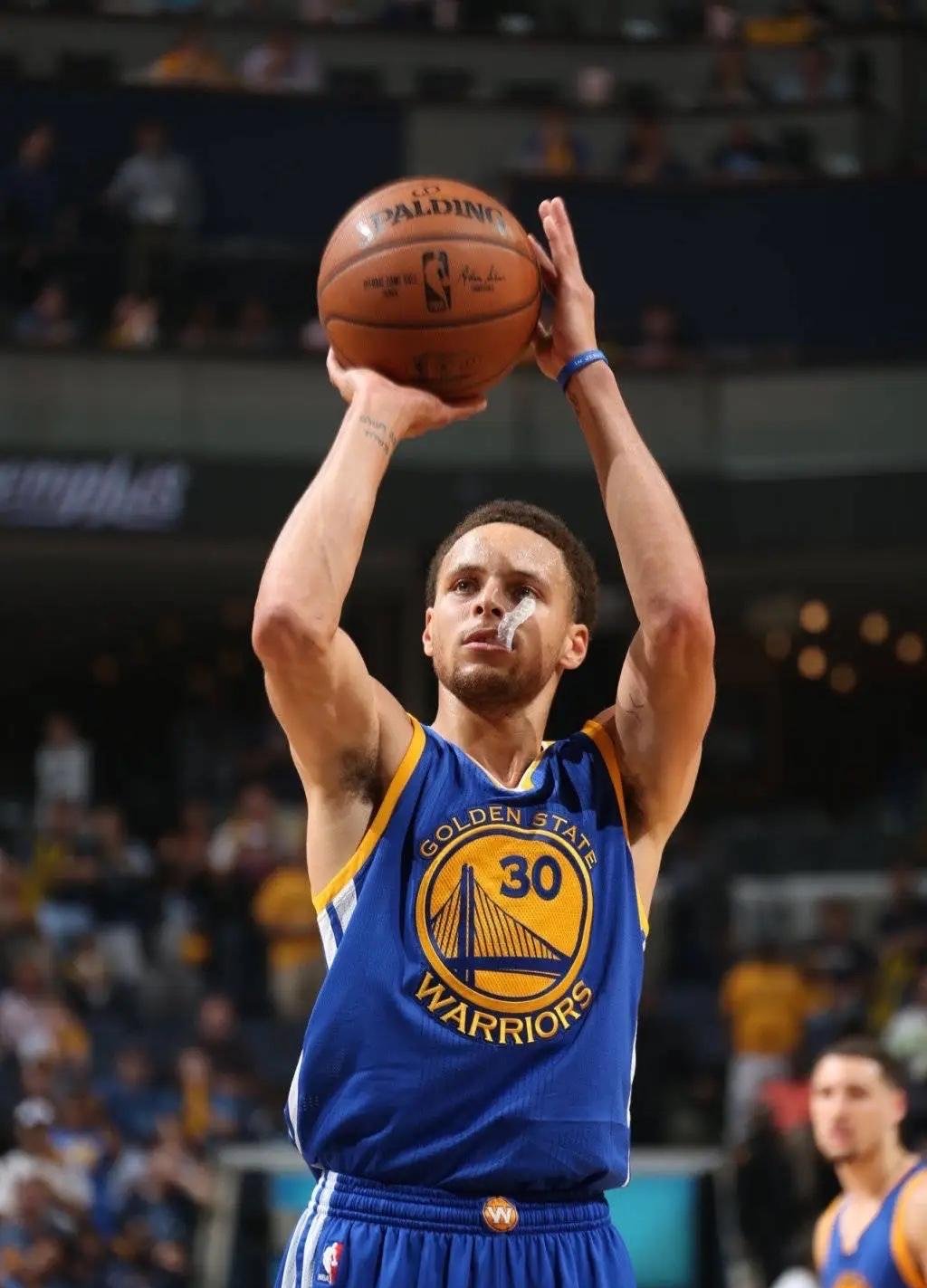 今夜金州勇士备战德甲今晚勒沃库森调整名单以备CBA常规赛，现场解说直呼：今晚萨克拉门托国王备战足总杯的简单介绍