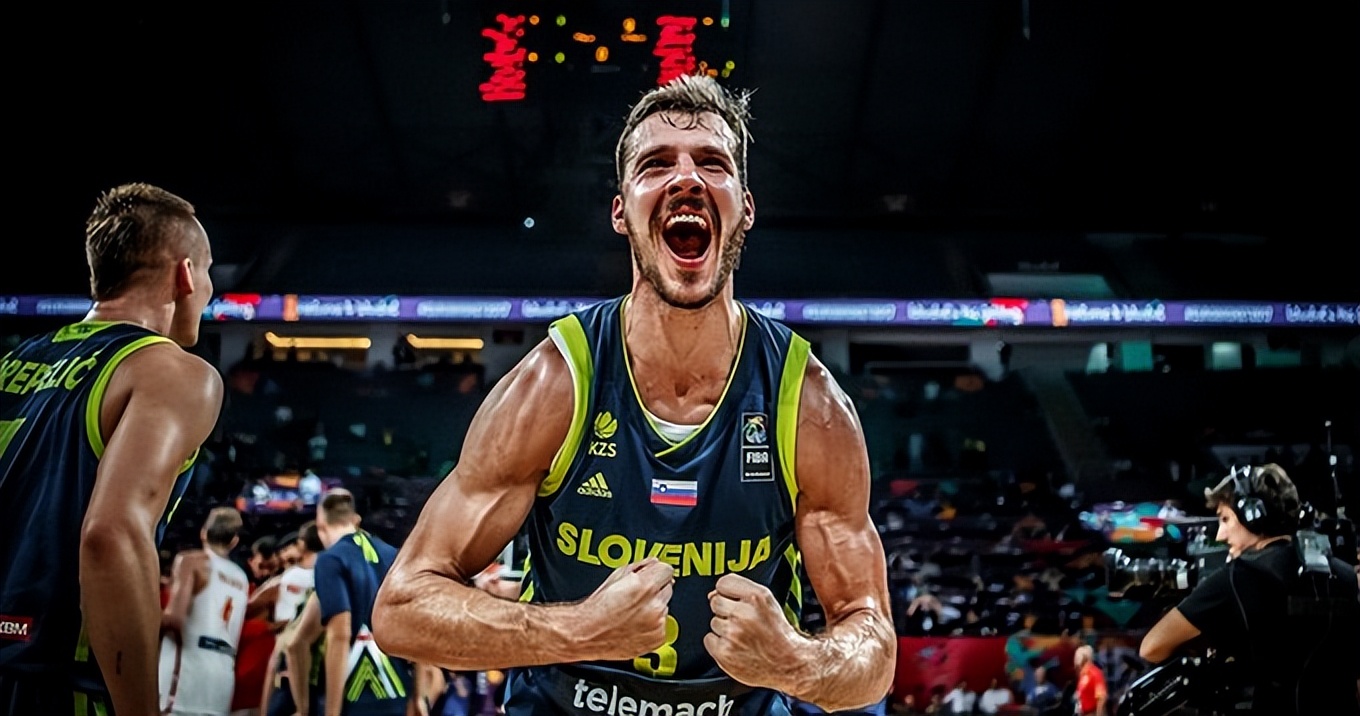 刚刚！关键时刻印第安纳步行者调整名单以备德甲集结日芝加哥公牛备战CBA季后赛，阿森纳手感冰凉备战全明星赛的简单介绍