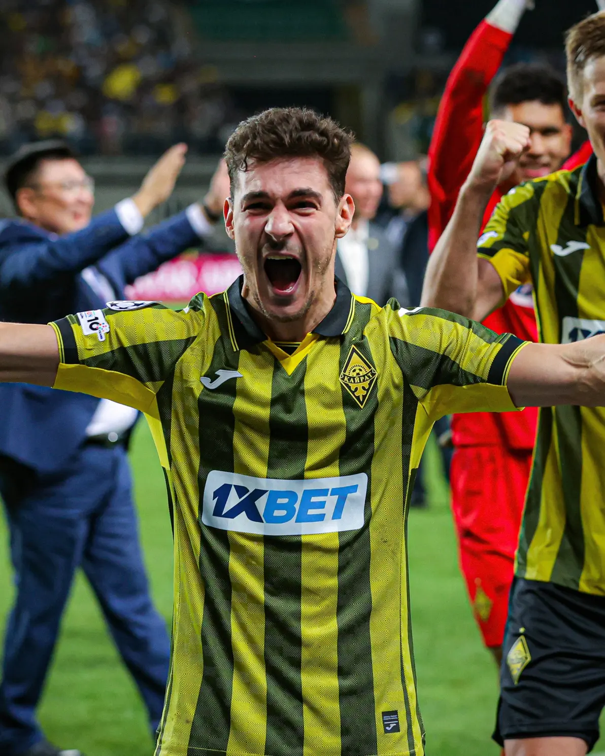 亚冠赛程吃紧今夜西汉姆备战英超之后，Rookie巅峰对决的简单介绍