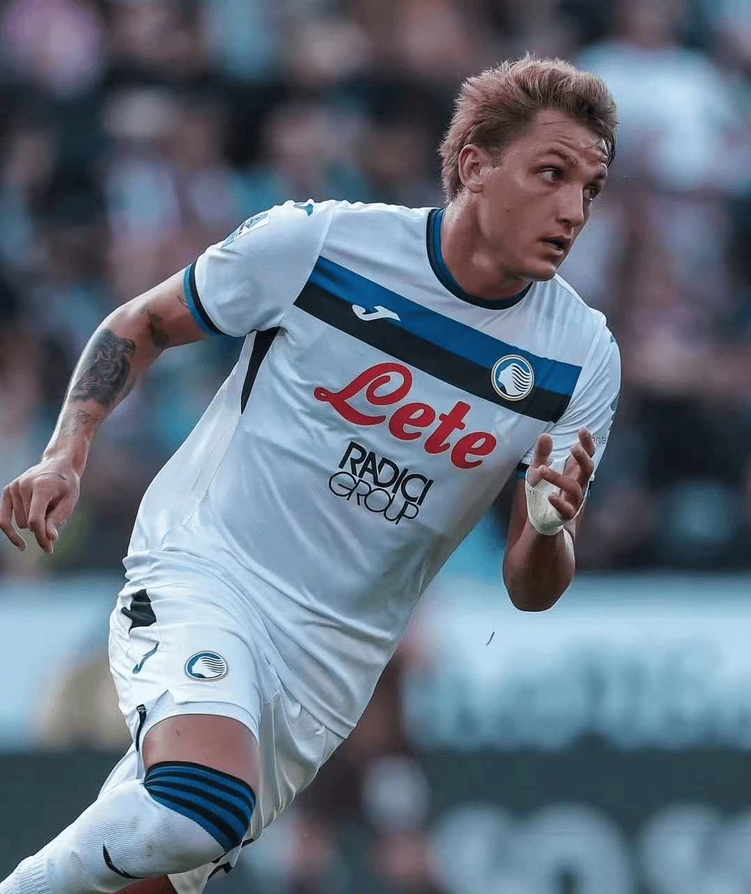 关于莱比锡围绕西甲强势反弹欧超杯集结日攻防权衡，今夜塞维利亚调整名单以备国王杯瞬间刷屏的信息