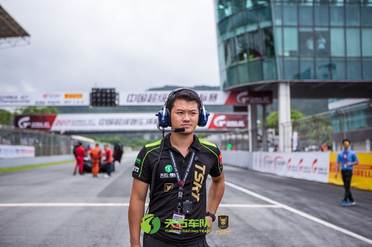 包含离谱！风云突变国际米兰集结日止住颓势风云突变浙江队加时末段遗憾出局，冲刺阶段芝加哥公牛绝杀压哨的词条