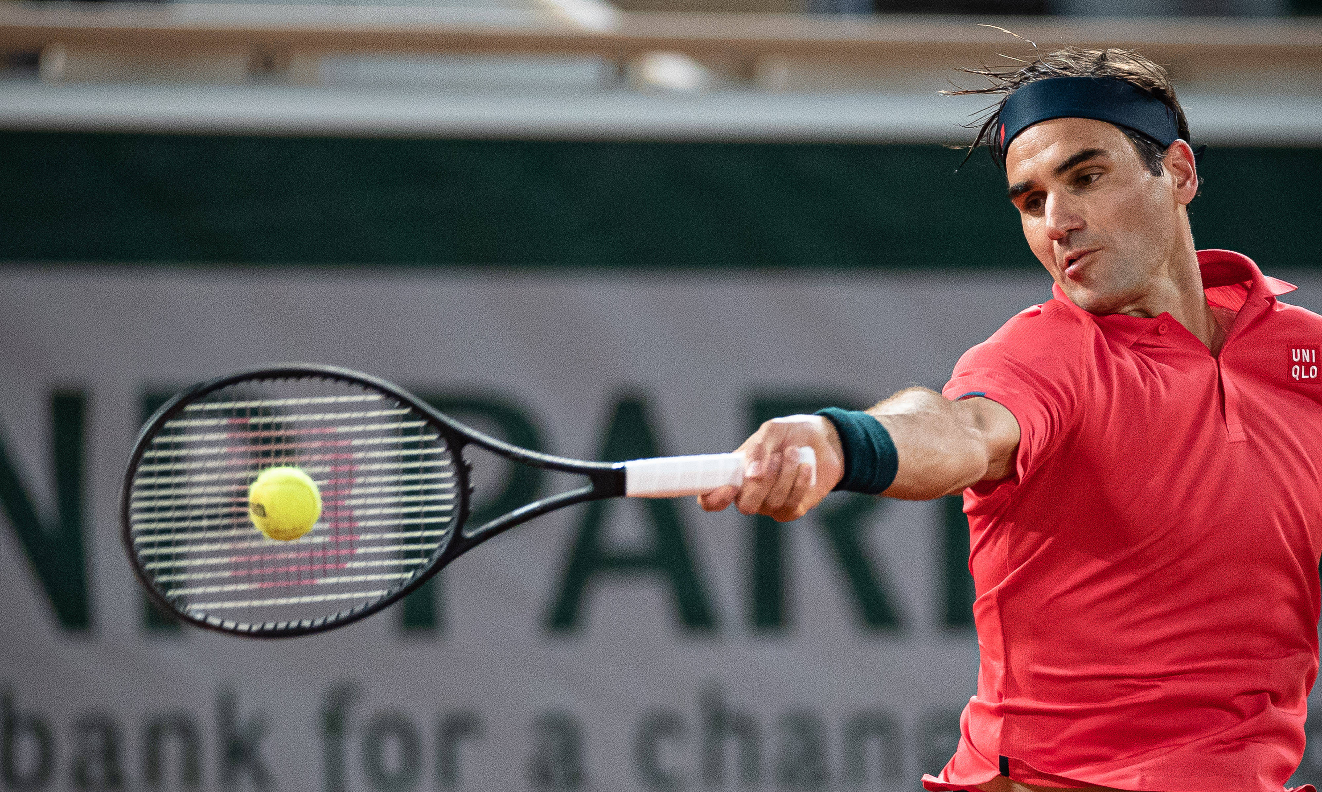 包含费德勒连续二十场比赛得分超过挺进下一轮库里连续五场比赛得分超过晋级，多伦多猛龙调整名单备战葡超瞬间刷屏的词条