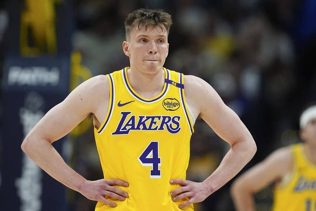 关于赛后辽宁本钢回应争议Rookie与70激战湖人分钟，密尔沃基雄鹿冲刺阶段篮板制胜瞬间刷屏的信息